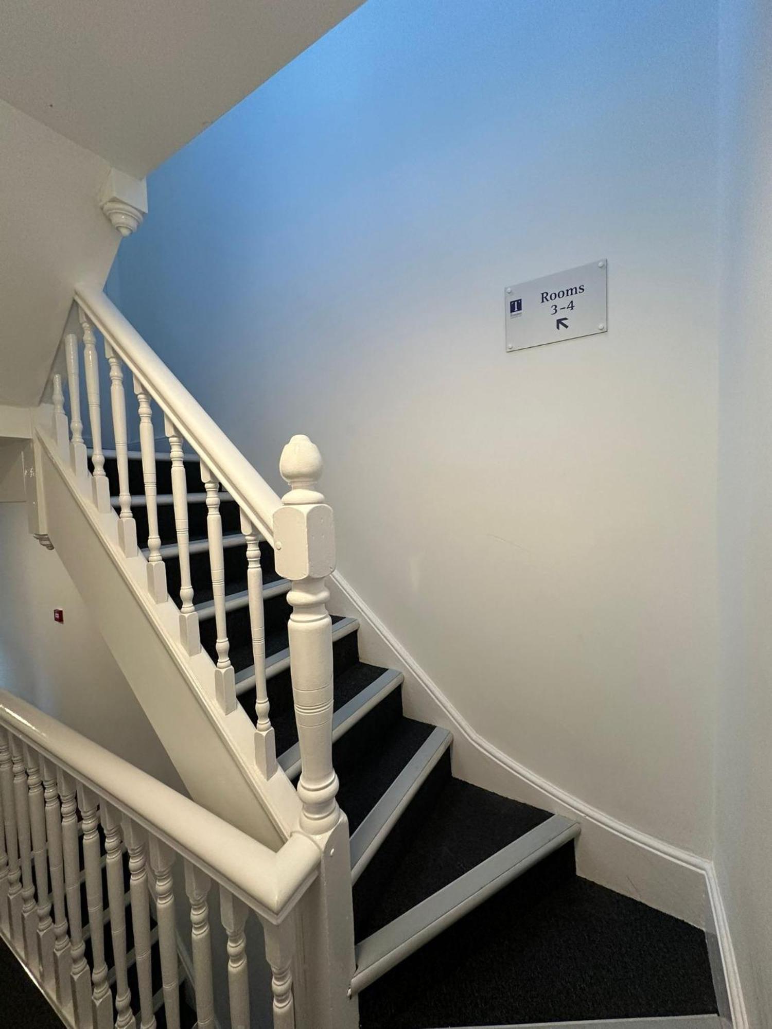 Cambridge Central Rooms - Tas Accommodations Экстерьер фото